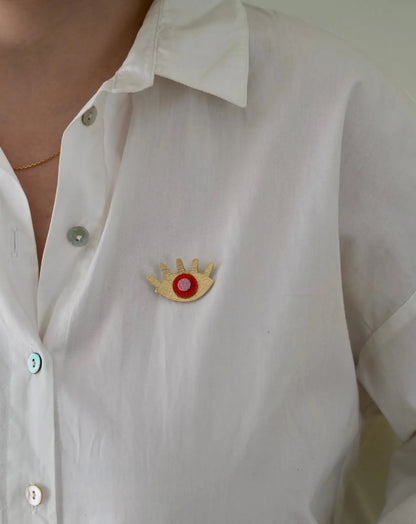 Pin's Œil - Maison Pevilia - Maison Pevilia